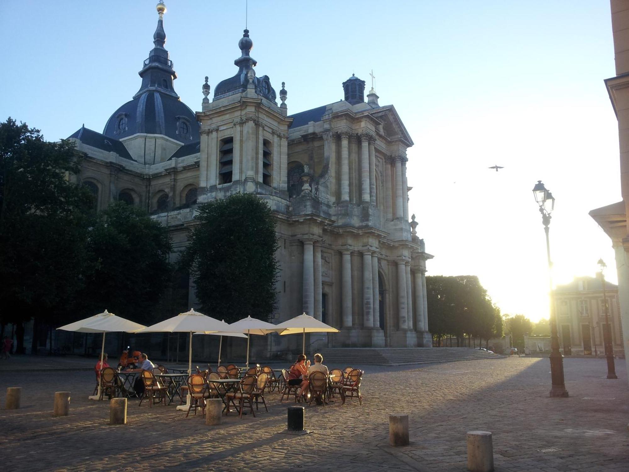 Les Carres Versalhes Exterior foto